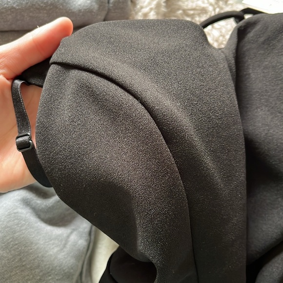 Lily Rose Dress - Picture 5 of 7